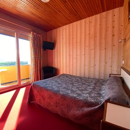Relais Du Belloch アングストリンヌ エクステリア 写真