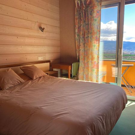 Relais Du Belloch アングストリンヌ エクステリア 写真